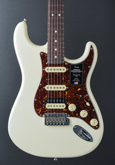 American Professional II Stratocaster HSS - Olympic White w/Rosewood