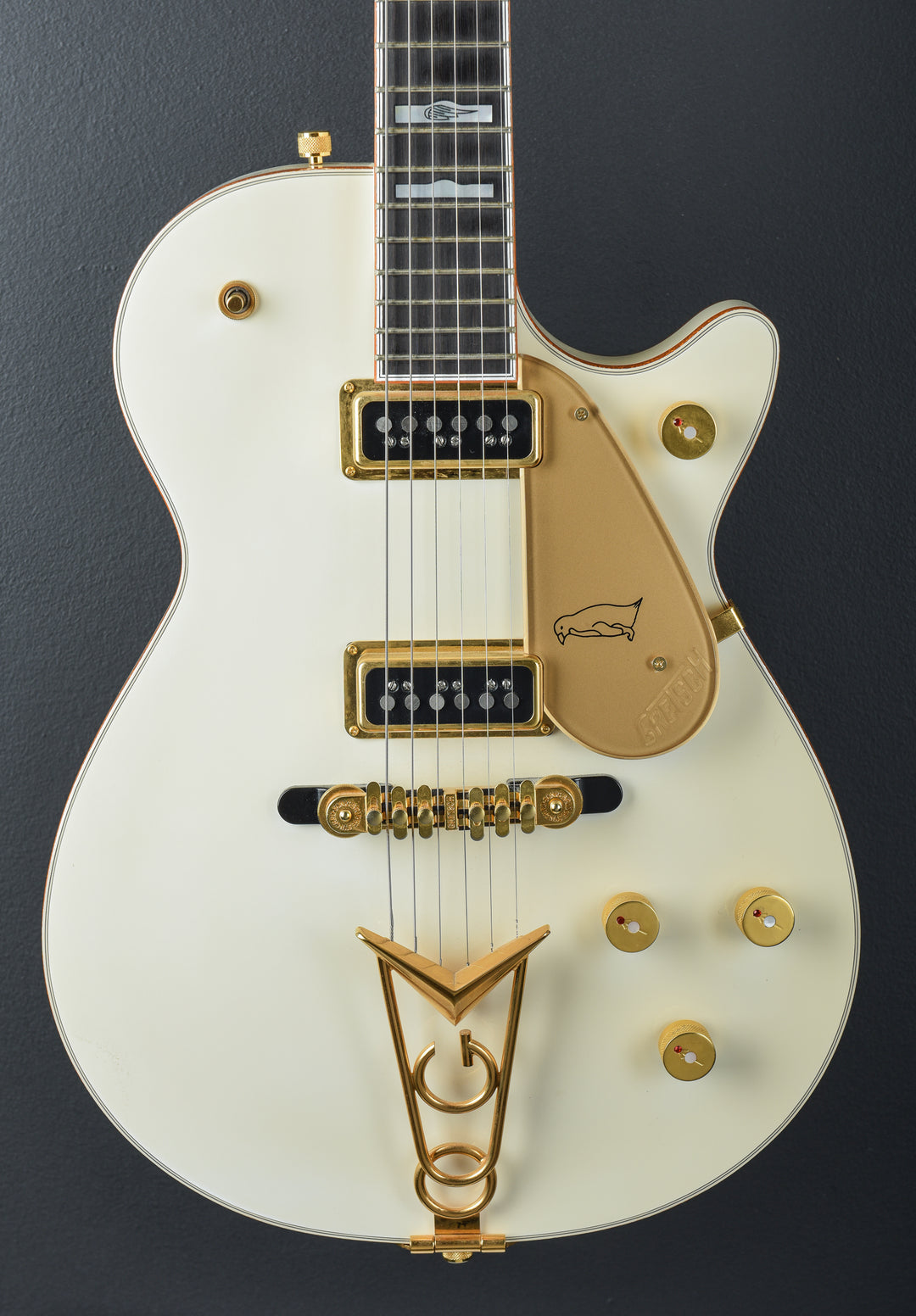 USED G6134 White Penguin &