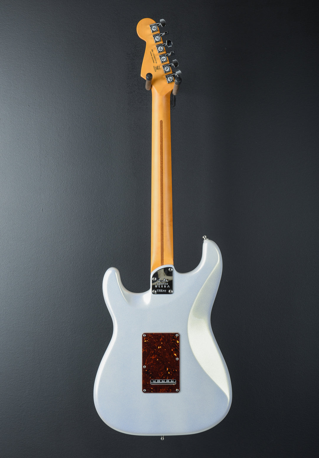USED American Ultra Stratocaster &