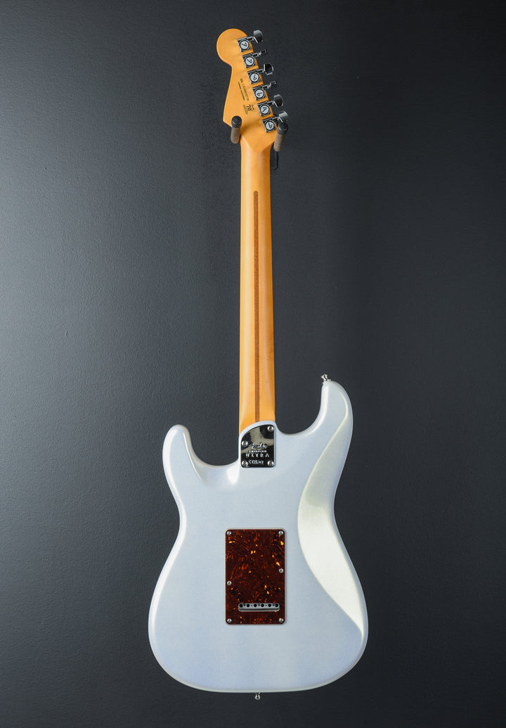 USED American Ultra Stratocaster &