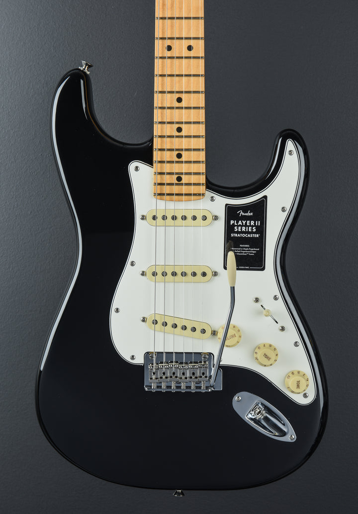 Player II Stratocaster - Black w/Maple