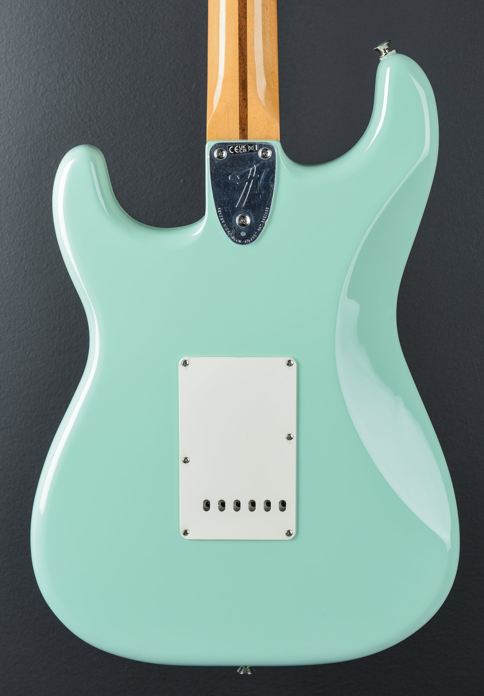 Vintera II 70's Stratocaster - Surf Green w/Rosewood – Dave's