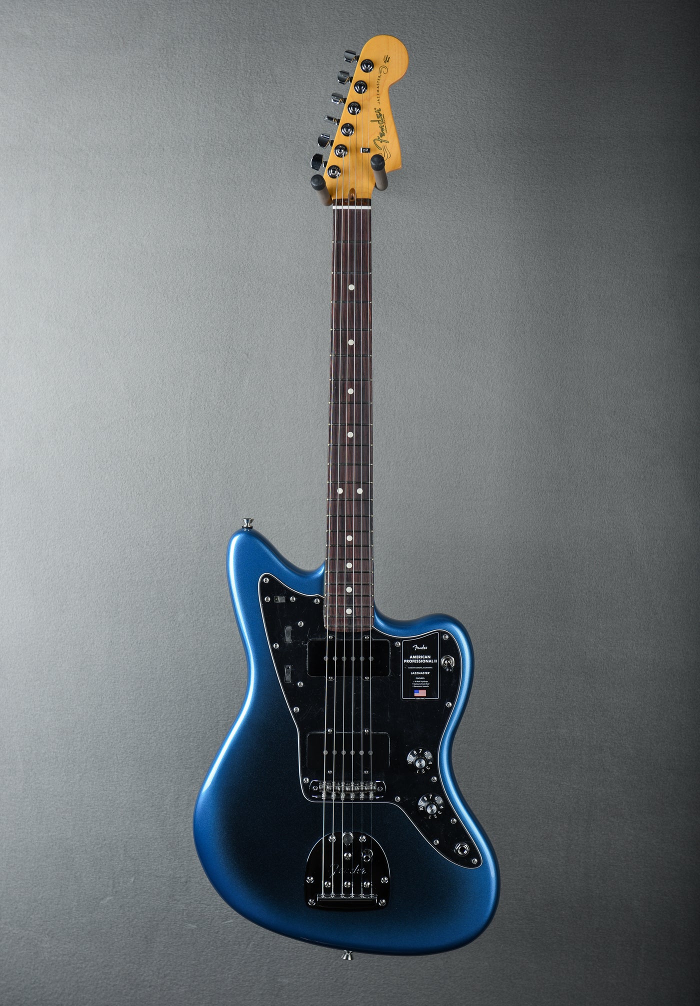 American Professional II Jazzmaster – Dark Night w/Rosewood
