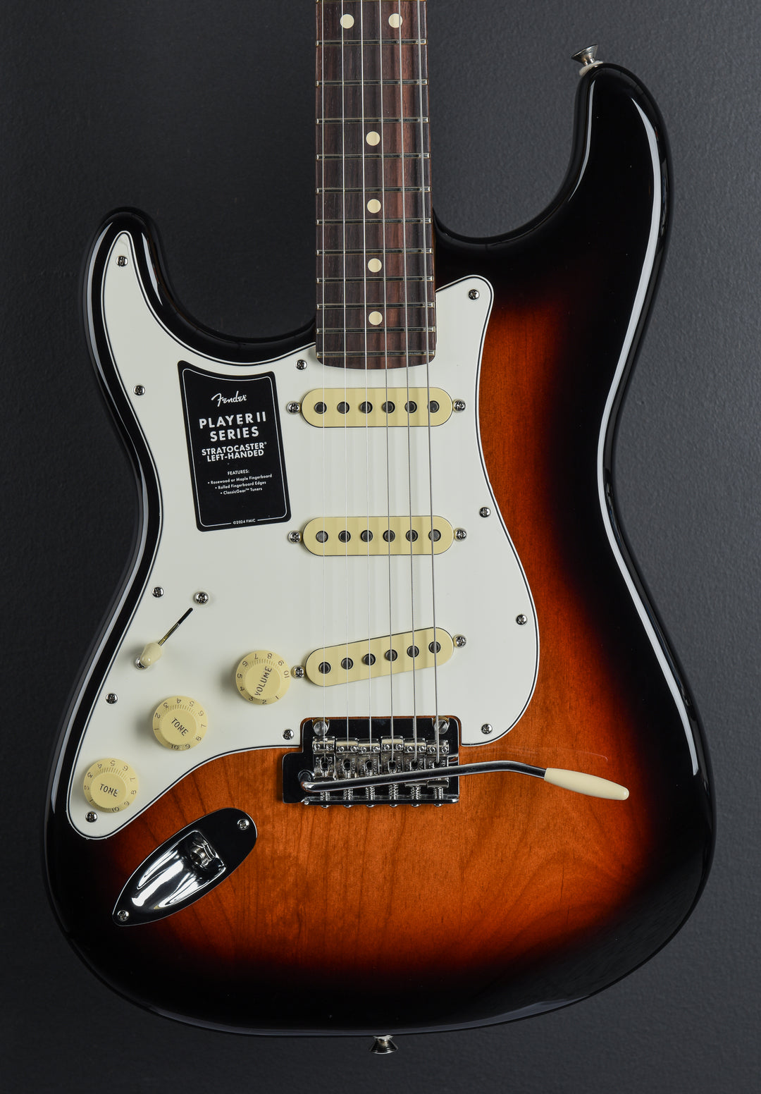 Player II Stratocaster Left Hand - 3-Color Sunburst W/Rosewood