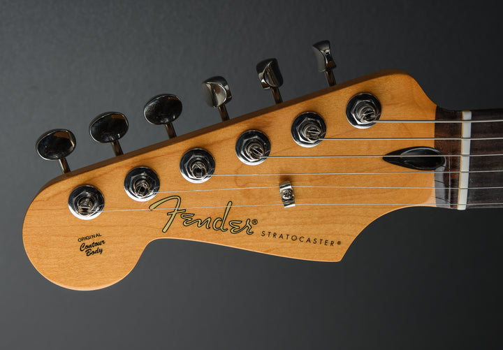Player II Stratocaster Left Hand - 3-Color Sunburst W/Rosewood