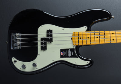 American Professional II Precision Bass - Black