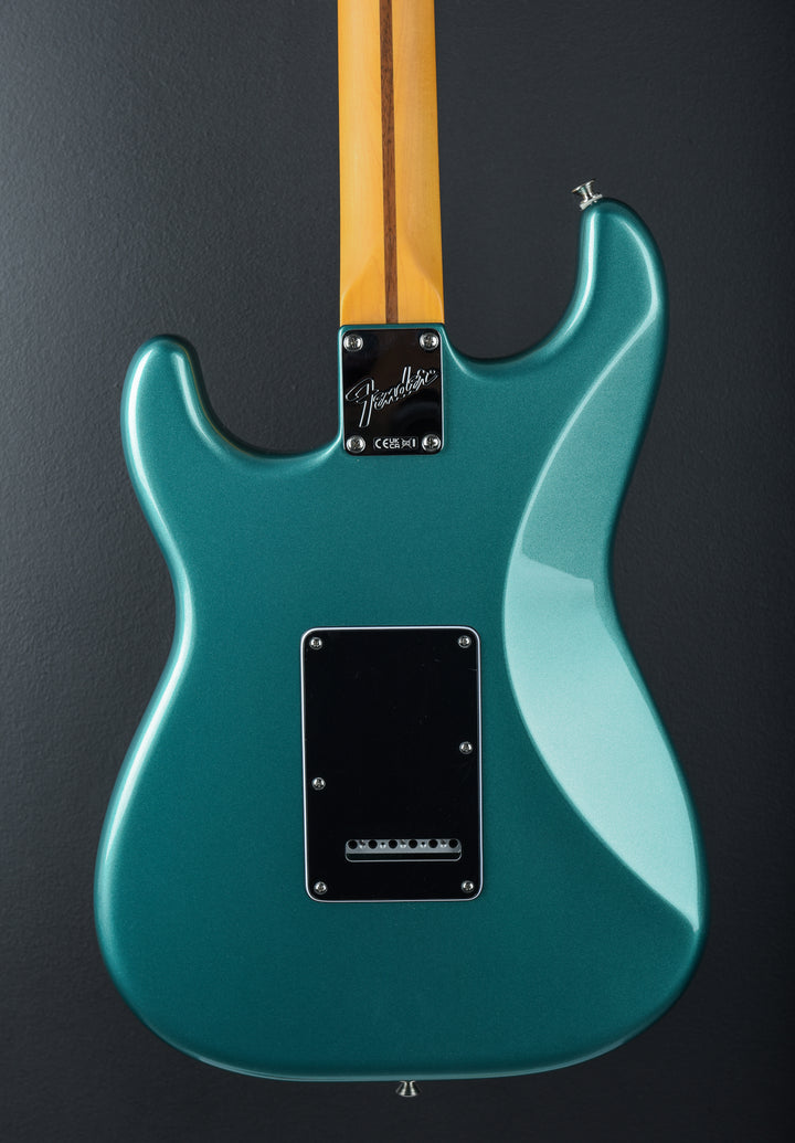 American Professional Classic Stratocaster HSS - Faded Sherwood Green Metallic