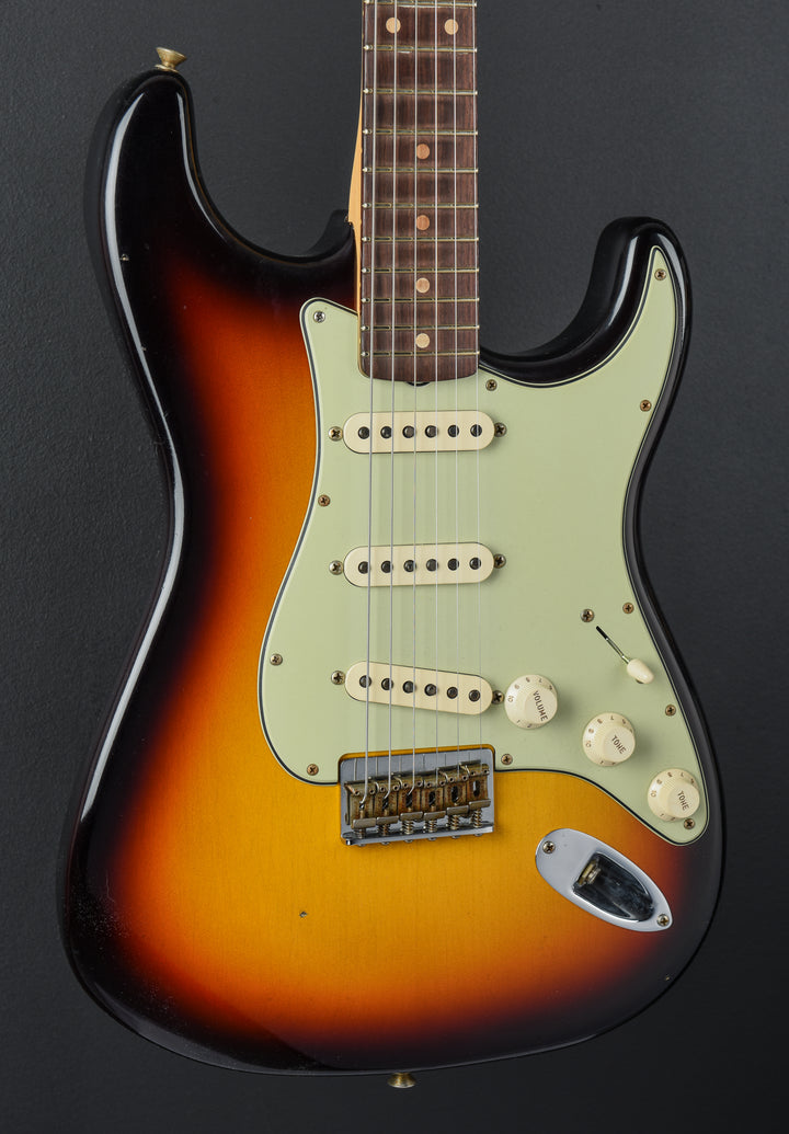 1960 Journeyman Relic Hardtail Stratocaster - 3 Color Sunburst