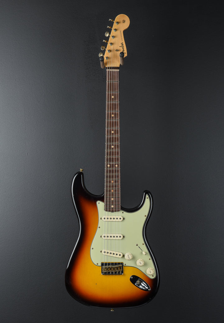 1960 Journeyman Relic Hardtail Stratocaster - 3 Color Sunburst