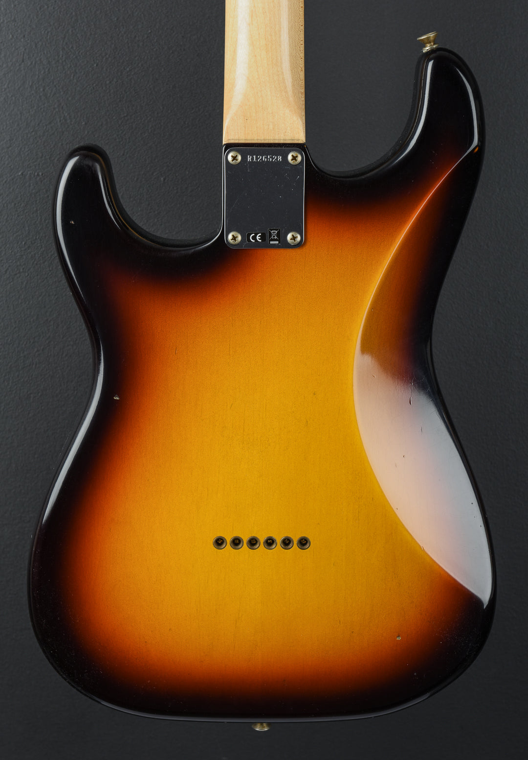 1960 Journeyman Relic Hardtail Stratocaster - 3 Color Sunburst