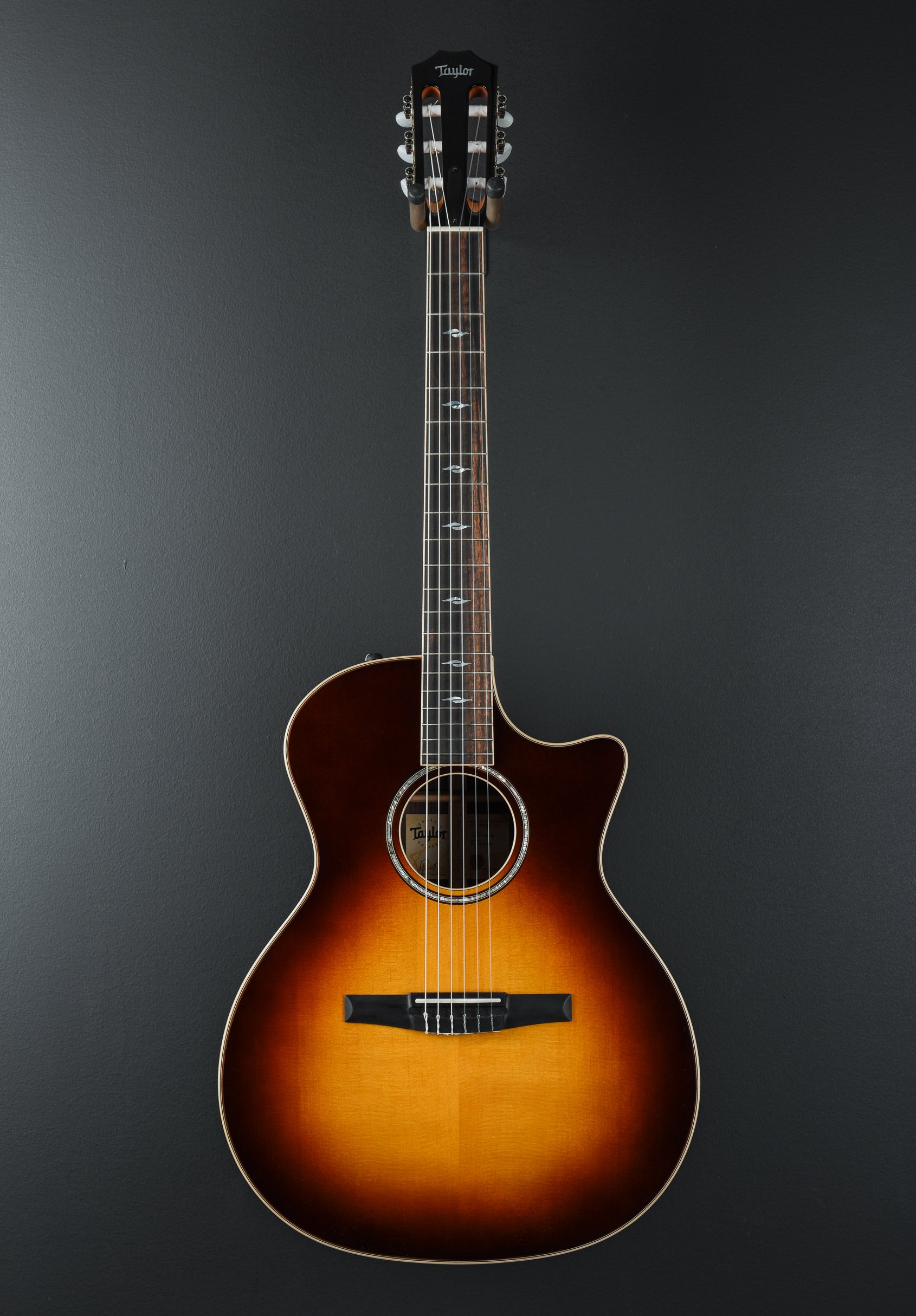 814CE-N-SB – Dave's Guitar Shop