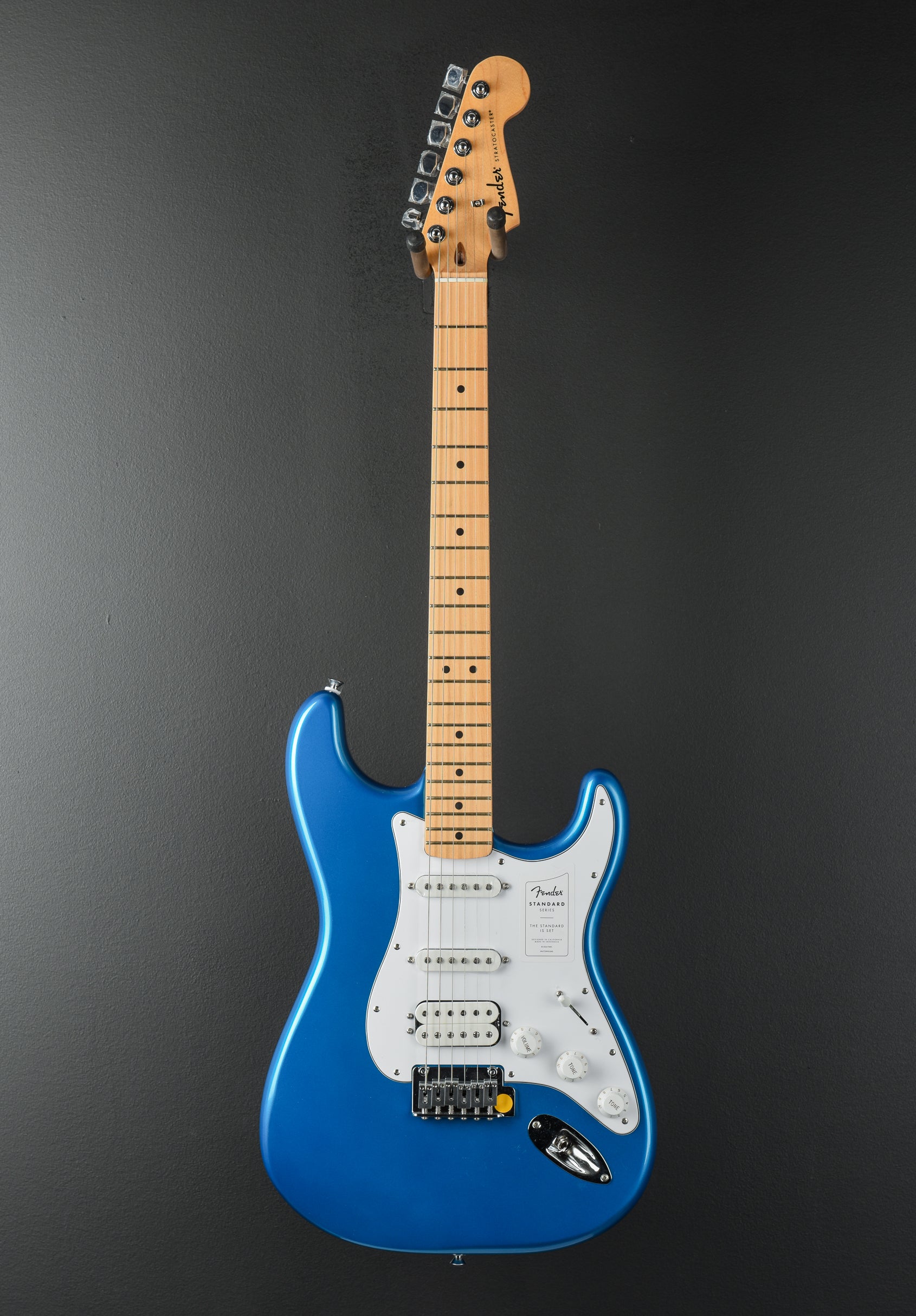 Standard Stratocaster HSS - Aqua Marine Metallic w/Maple – Dave's