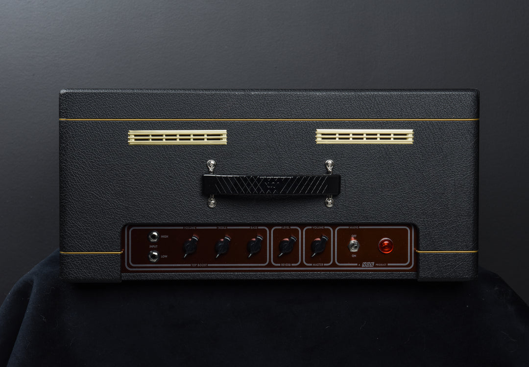 AC-10 HAND-WIRED GUITAR AMPLIFIER