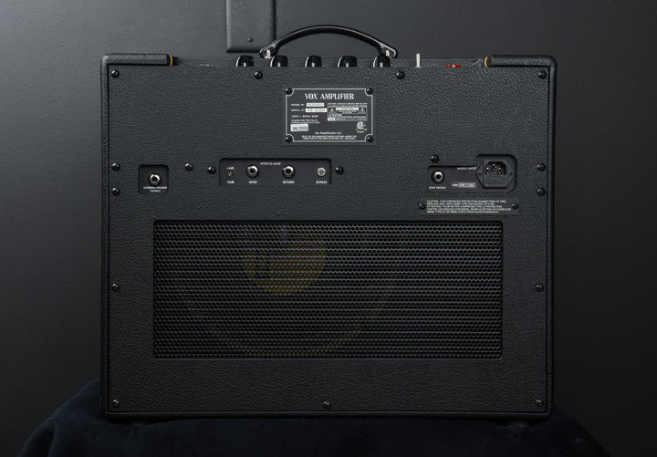 AC-10 HAND-WIRED GUITAR AMPLIFIER