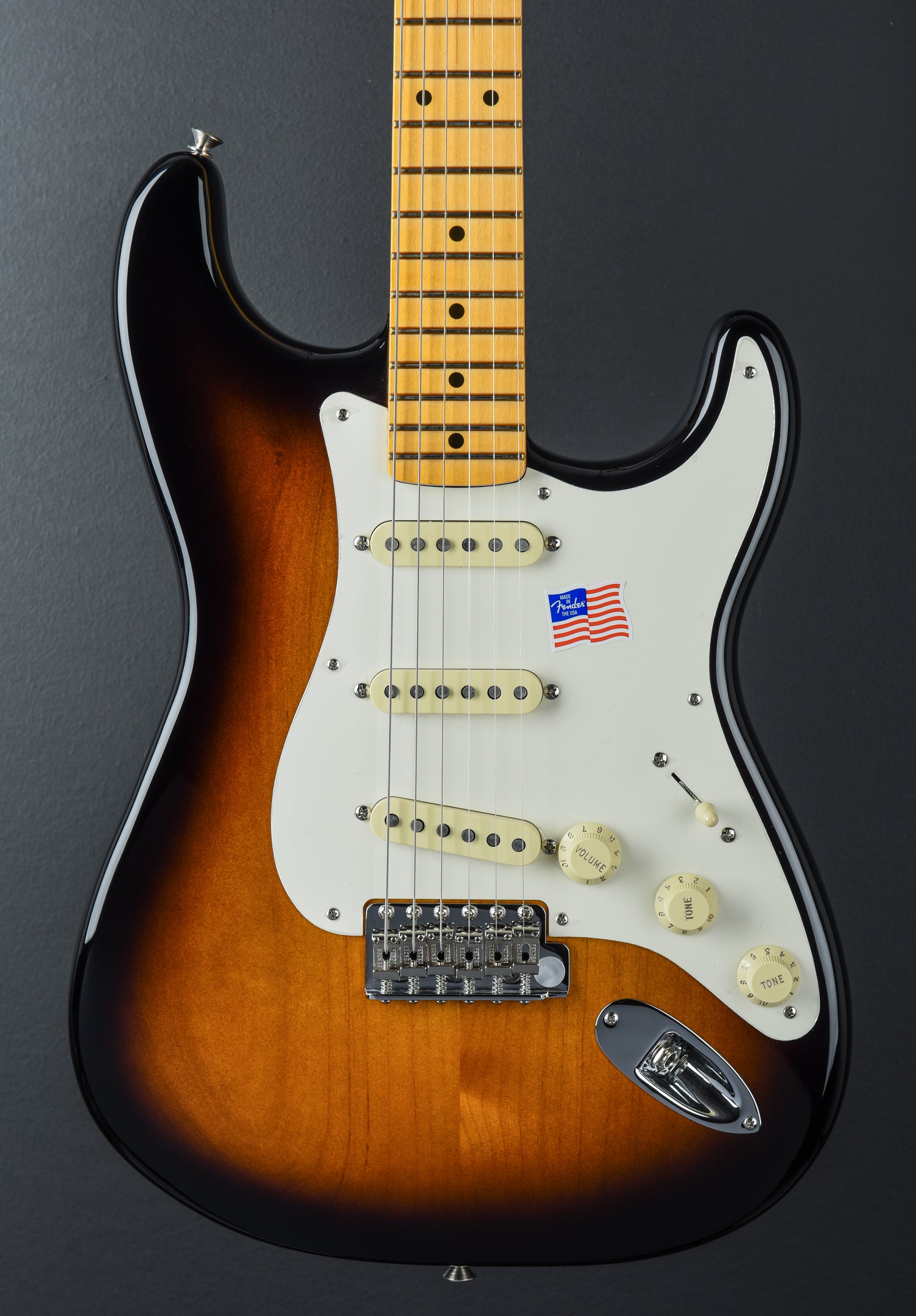 Eric Johnson Stratocaster Maple - Two Color Sunburst – Dave's