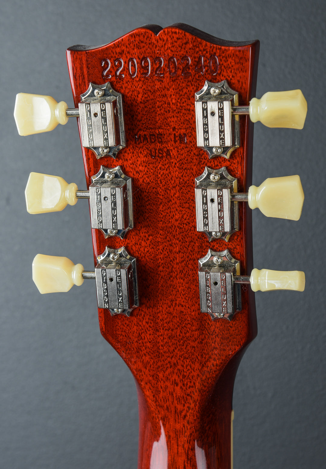 ES-335 - Sixties Cherry &