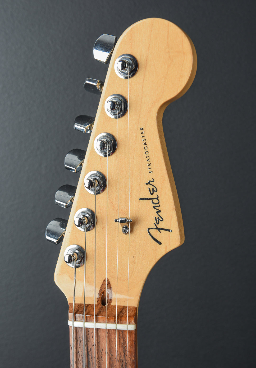 USED American Deluxe Ash Stratocaster '11