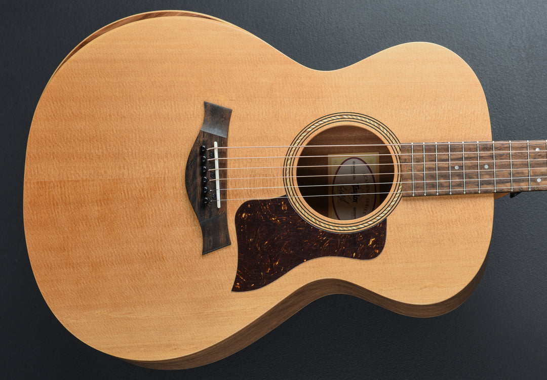 USED Academy 12E &
