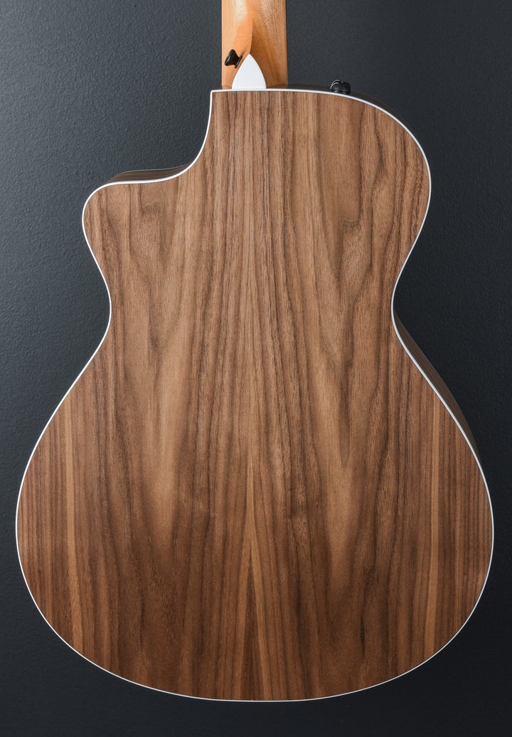 USED 212CE Walnut &