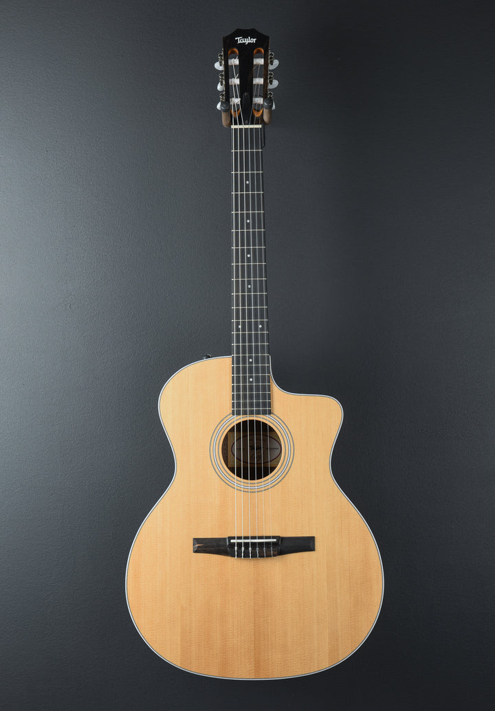 USED 214CE-N Walnut &