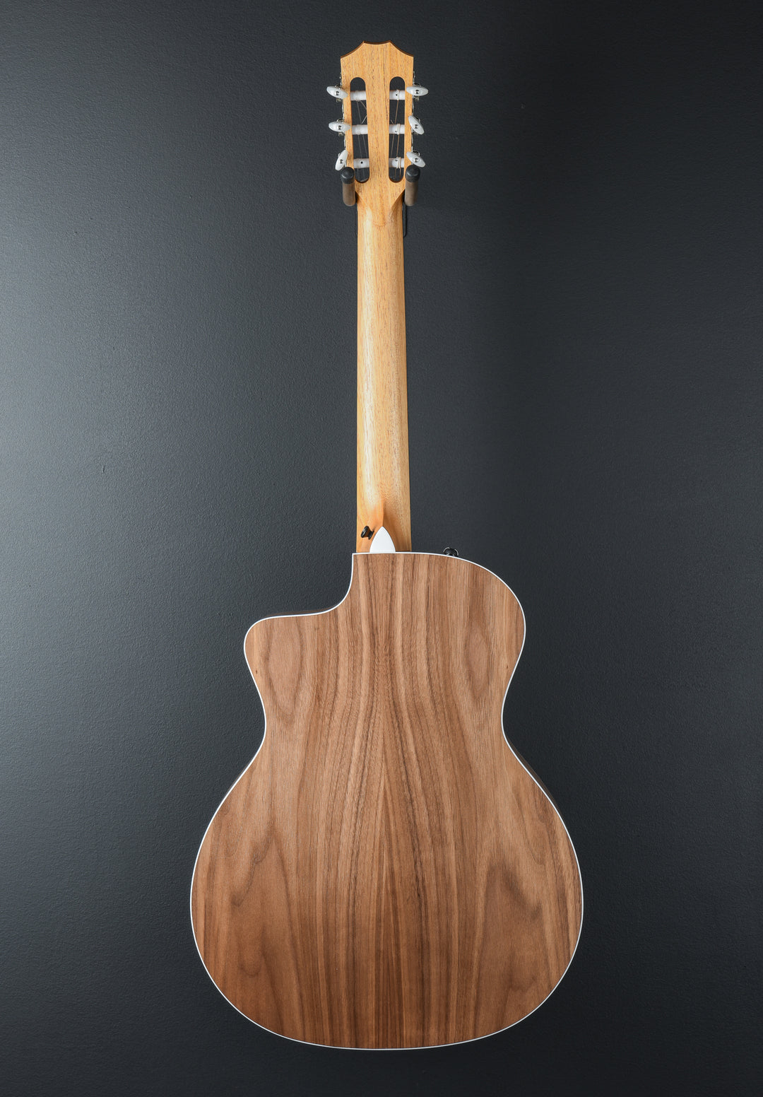 USED 214CE-N Walnut &