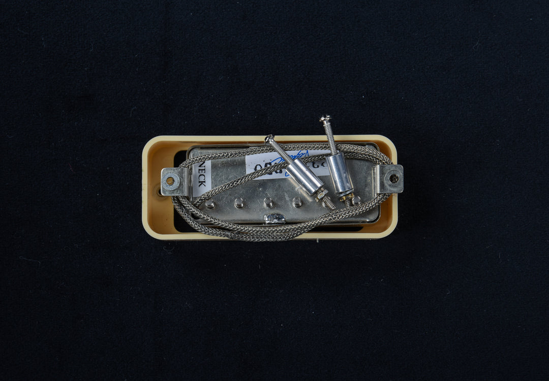 Antiquity II Mini HumNeck 'Recent