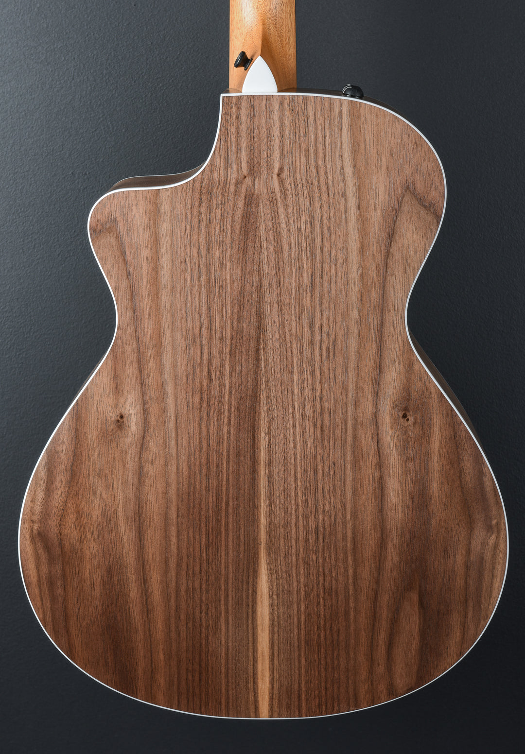 USED 212CE Walnut &