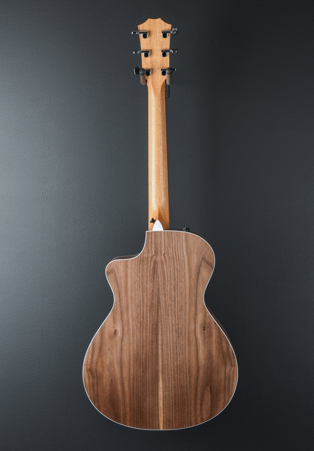 USED 212CE Walnut &