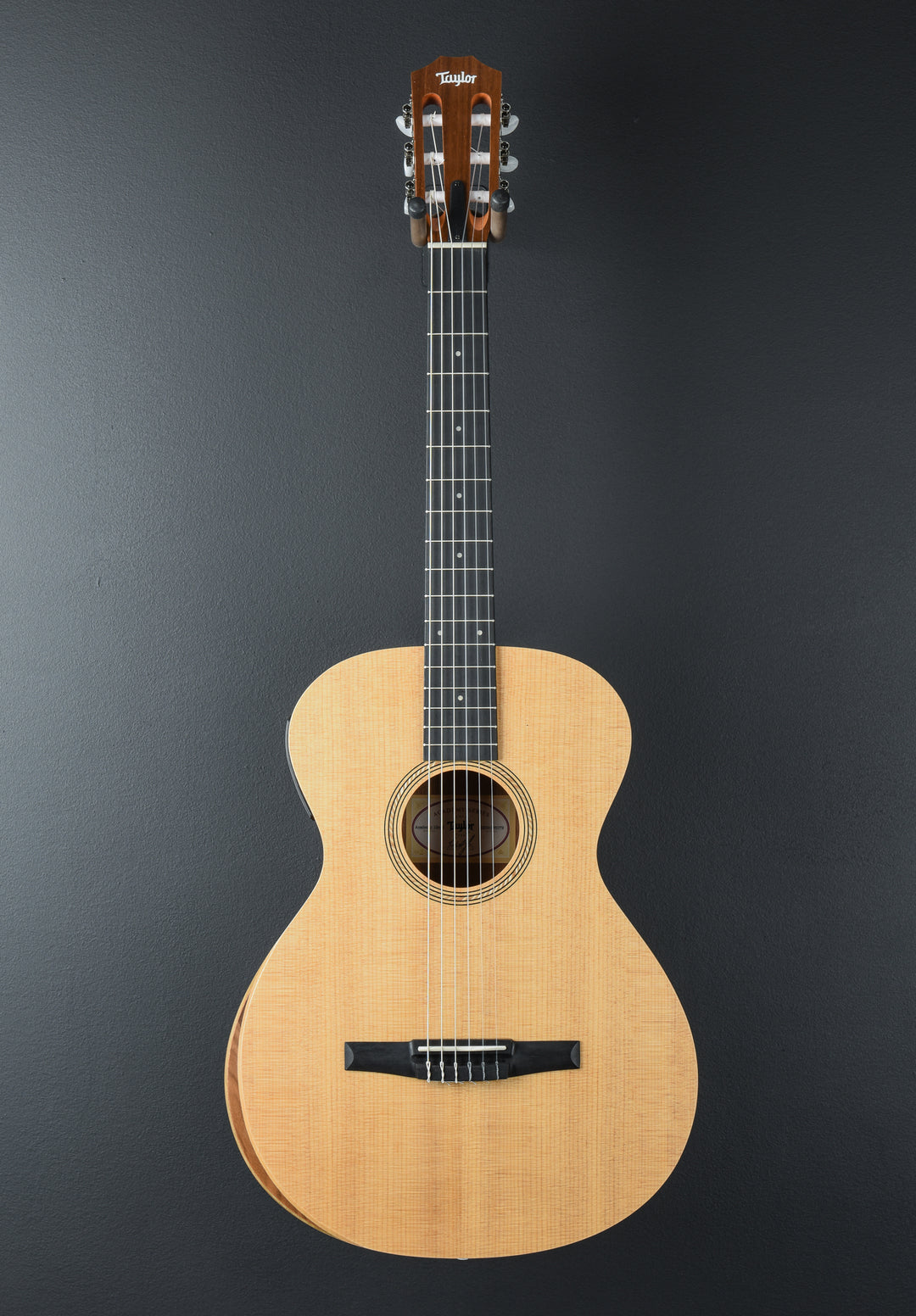 USED Academy 12E-N &
