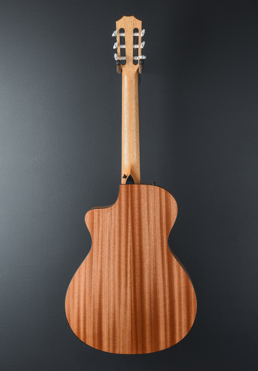 USED 112CE-N &