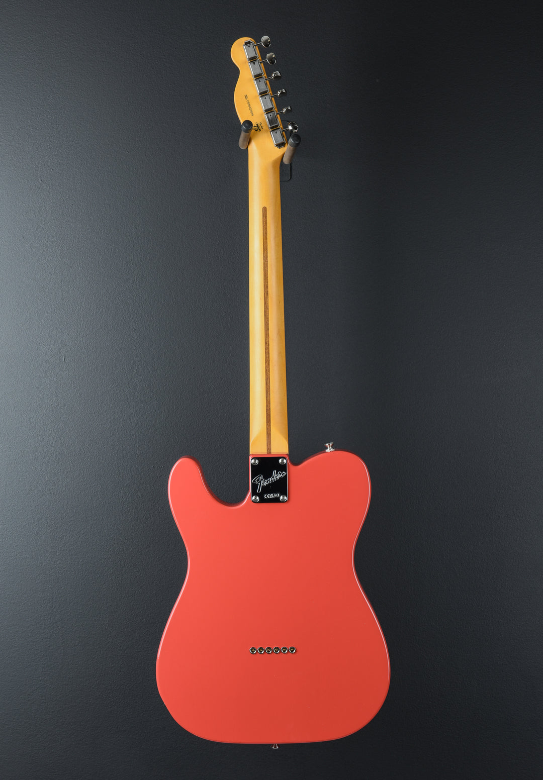 American Professional Classic Telecaster - Faded Dakota Red w/Rosewood