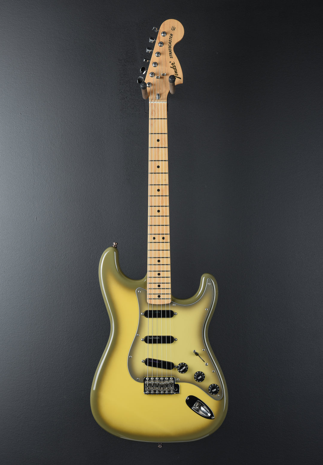 Used CIJ Stratocaster '03