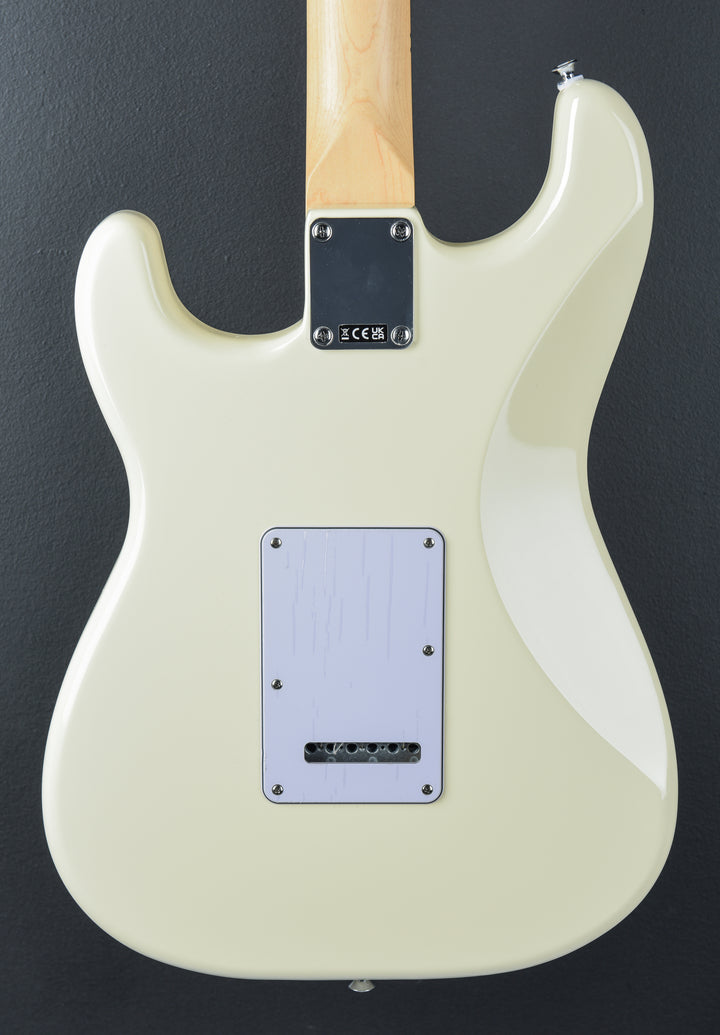 Standard Stratocaster - Olympic White w/Maple