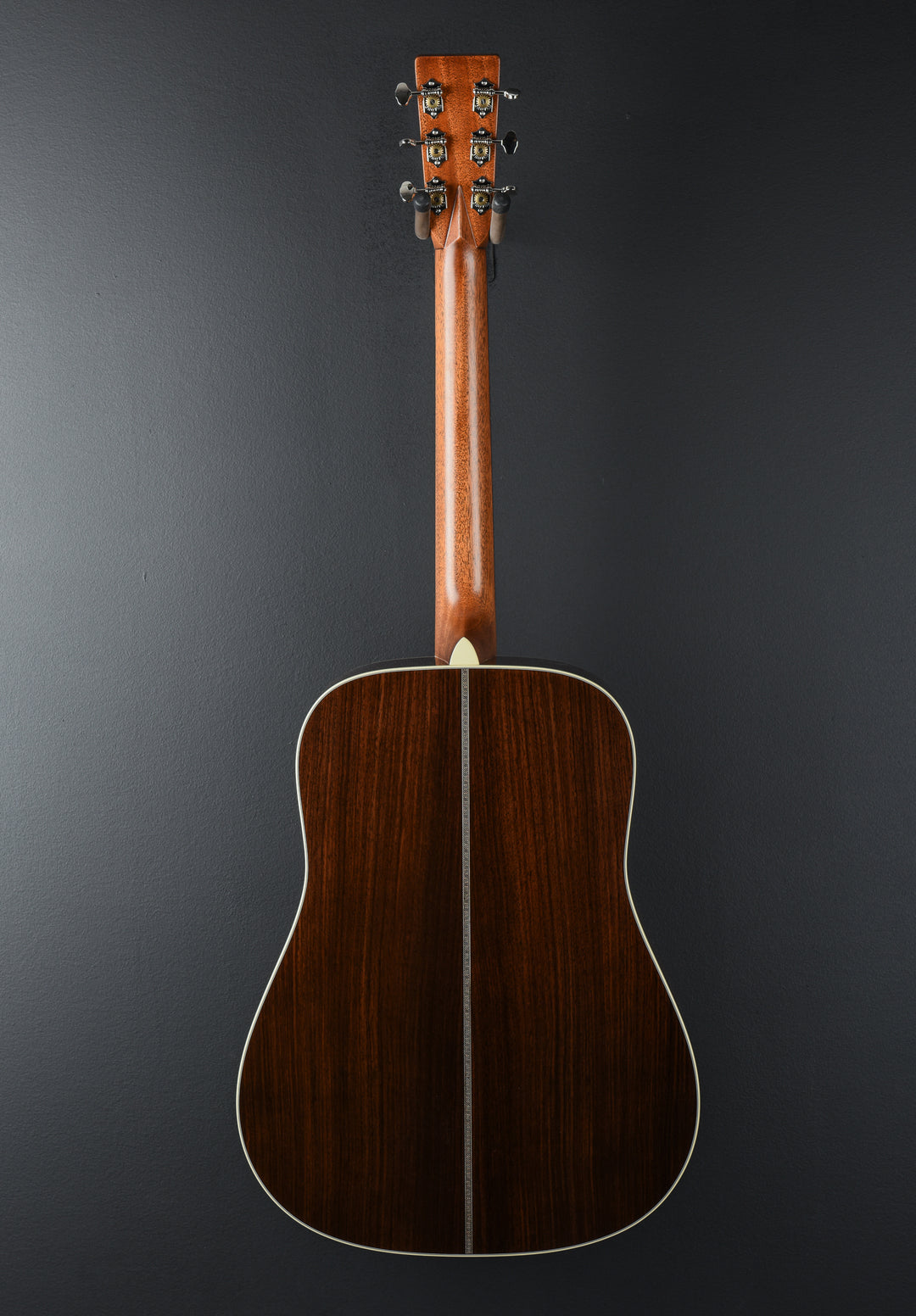 HD-28 - Gloss Natural