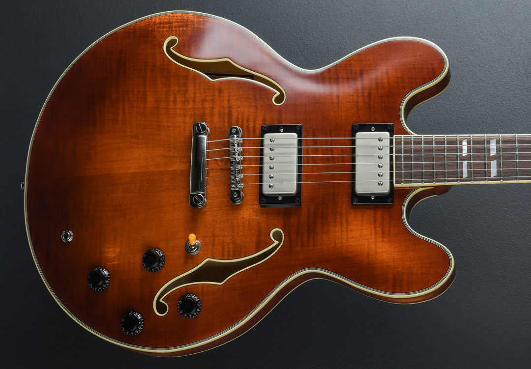 Crossroads Thinline 35 AV, Recent