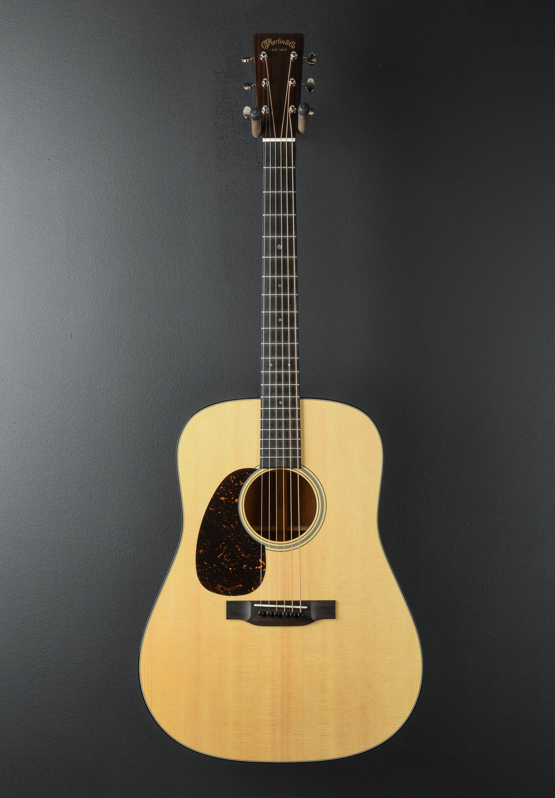 New for 2025 D-18 Left Hand - Gloss Natural