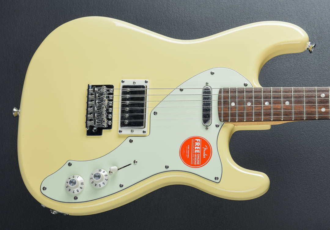 Paranormal Stratocaster Deluxe - Vintage White w/Indian Laurel
