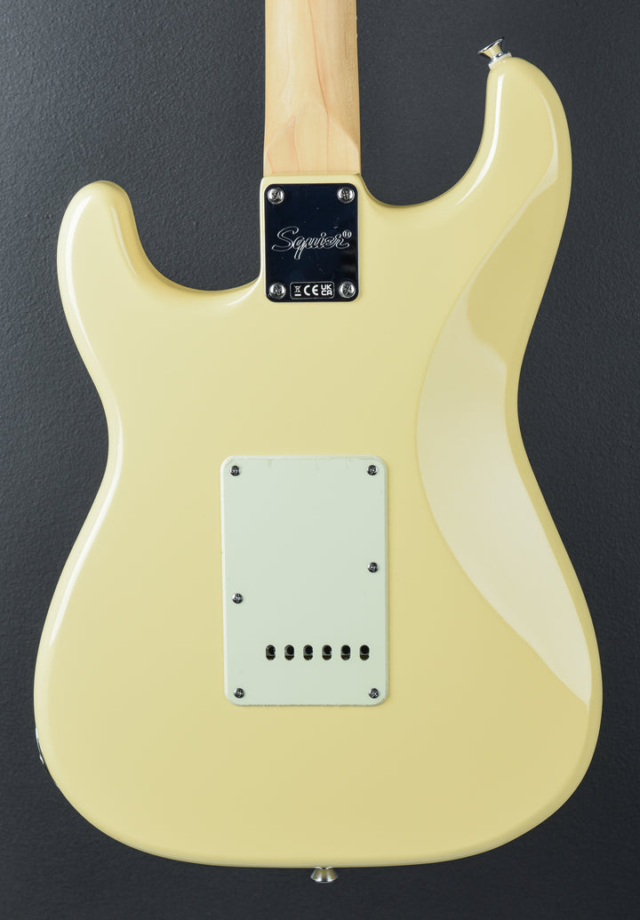 Paranormal Stratocaster Deluxe - Vintage White w/Indian Laurel