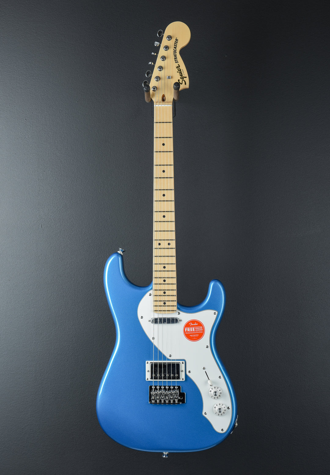Paranormal Stratocaster Deluxe - Lake Placid Blue w/Maple