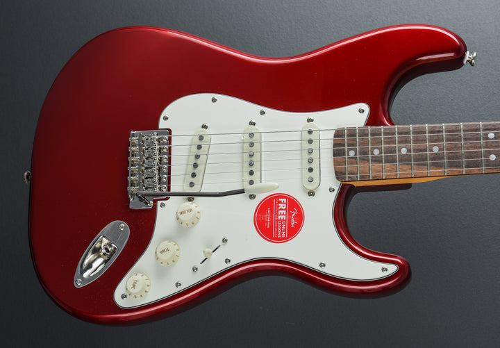 Classic Vibe 60’s Stratocaster - Candy Apple Red