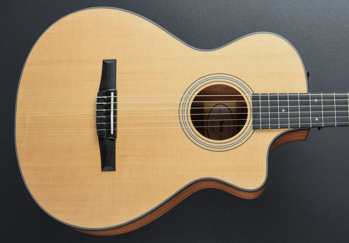 USED 112CE-N &