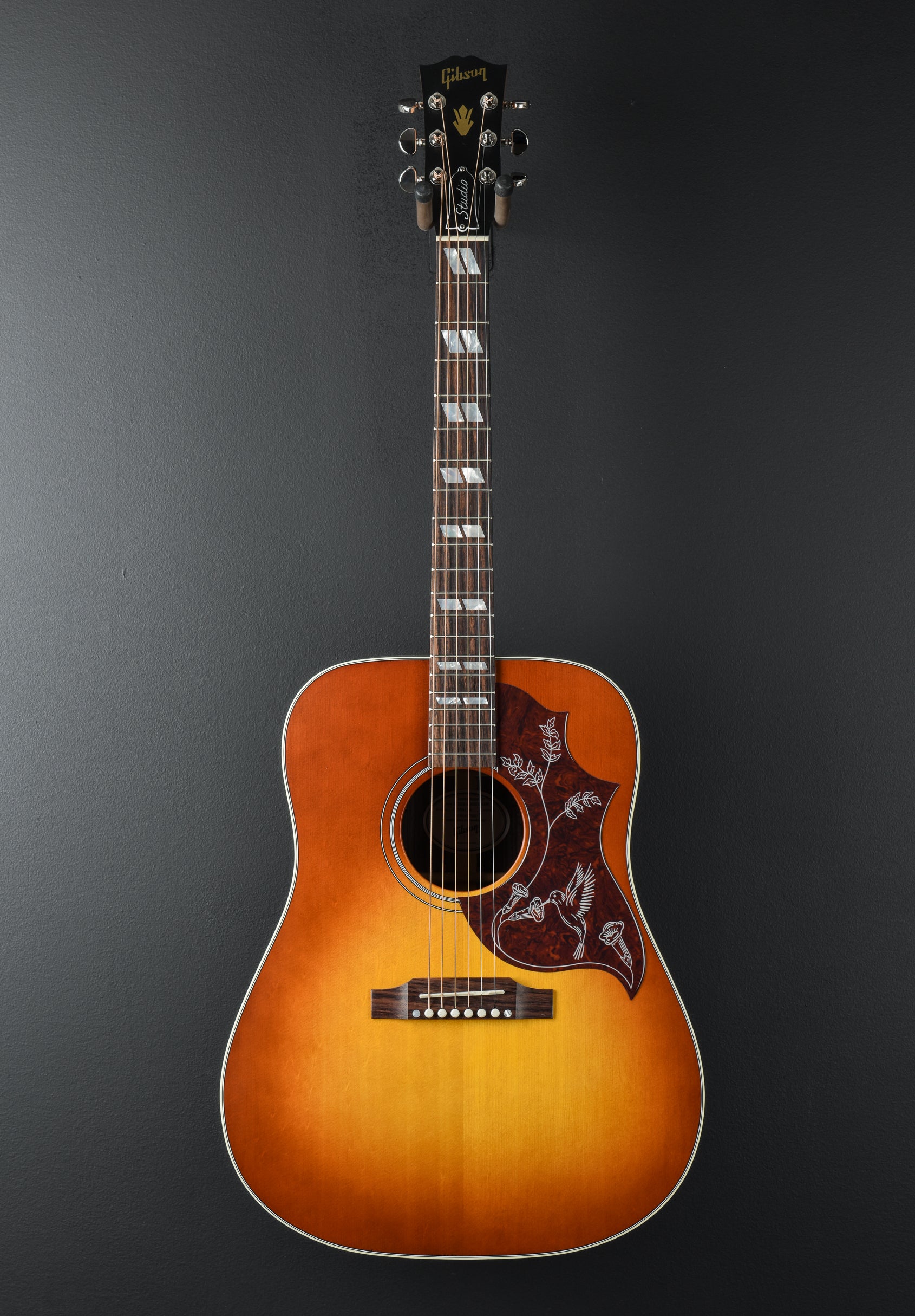 Hummingbird Studio Rosewood - Satin Rosewood Burst – Dave's Guitar