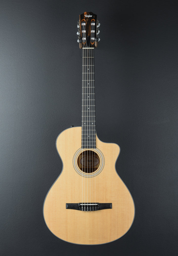 USED 112CE-N &