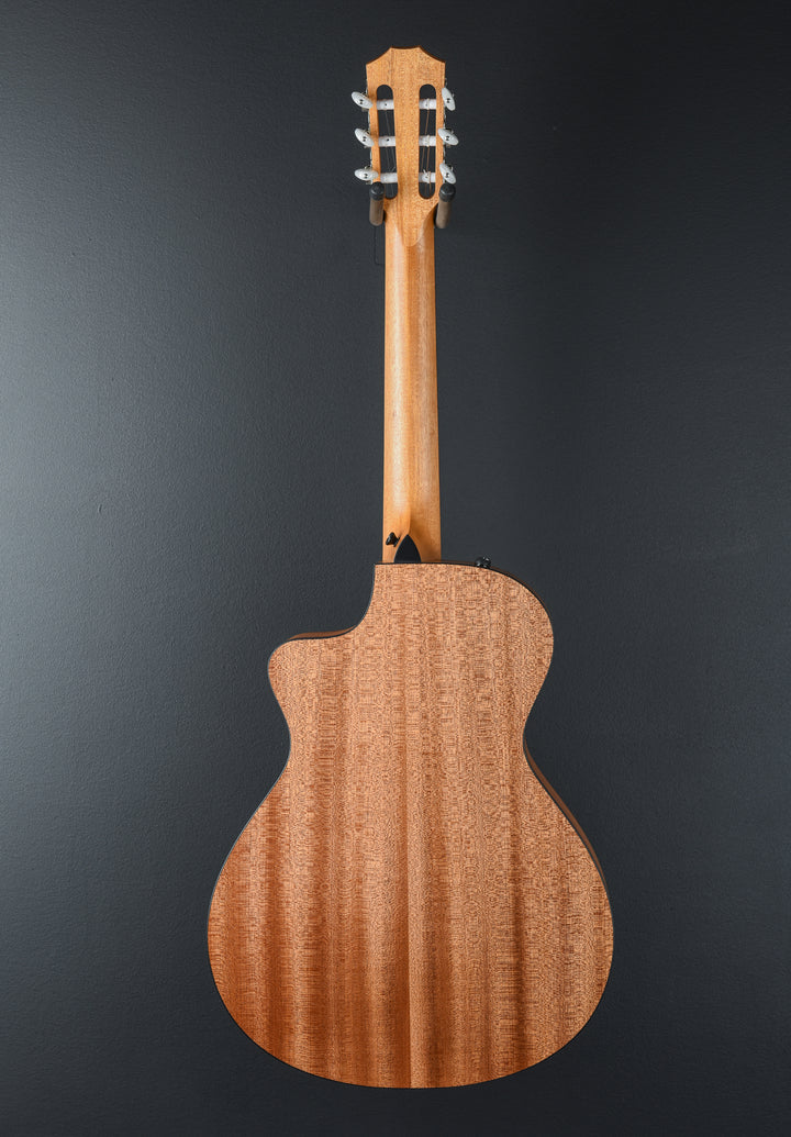 USED 112CE-N &