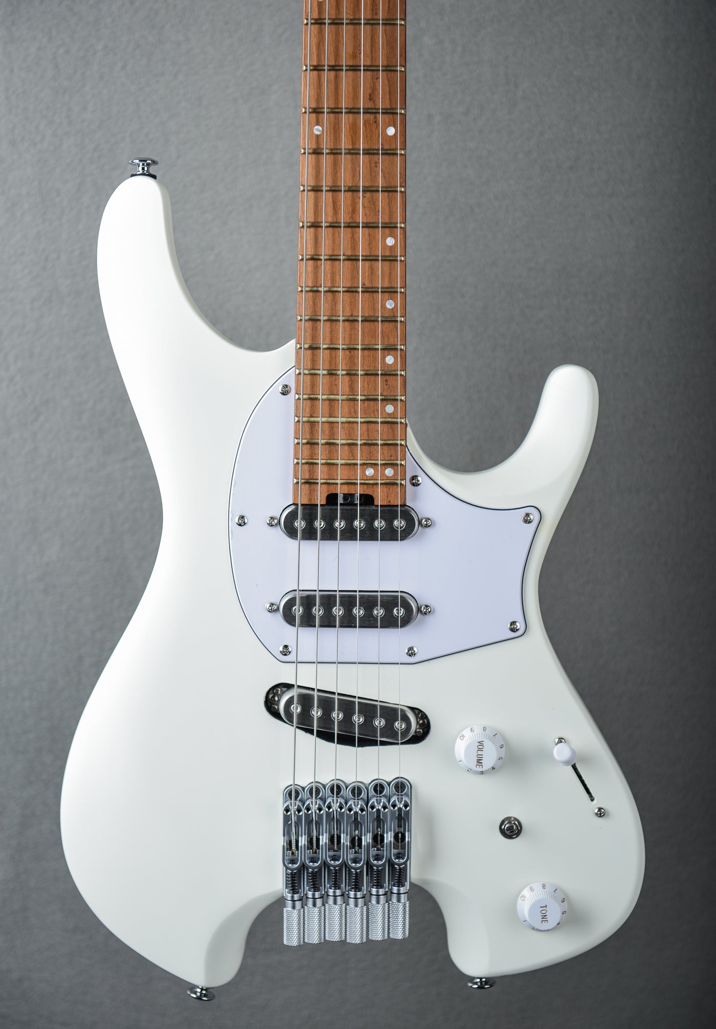 Ichika Nito ICHI10 - Vintage White Matte