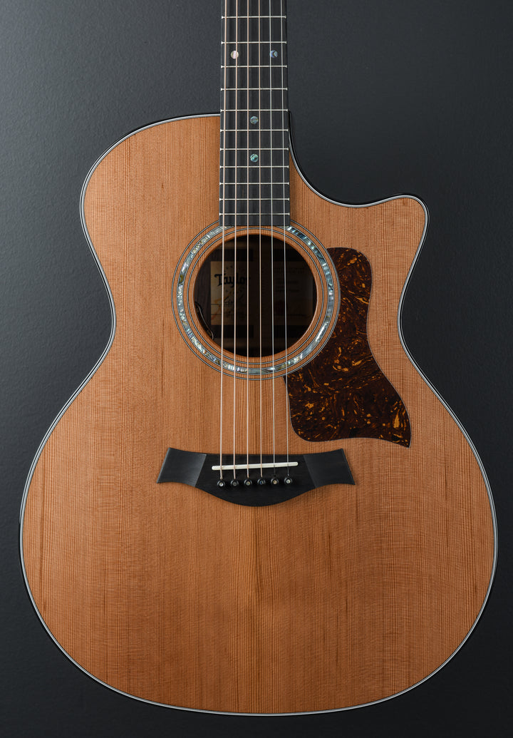 Legacy 714CE