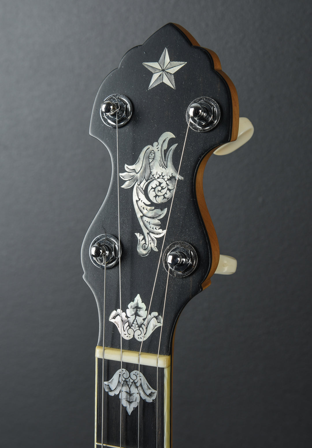 Vega Whyte Laydie Banjo '20s