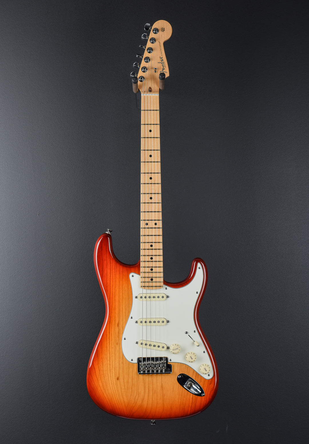 Used American Standard Stratocaster '13