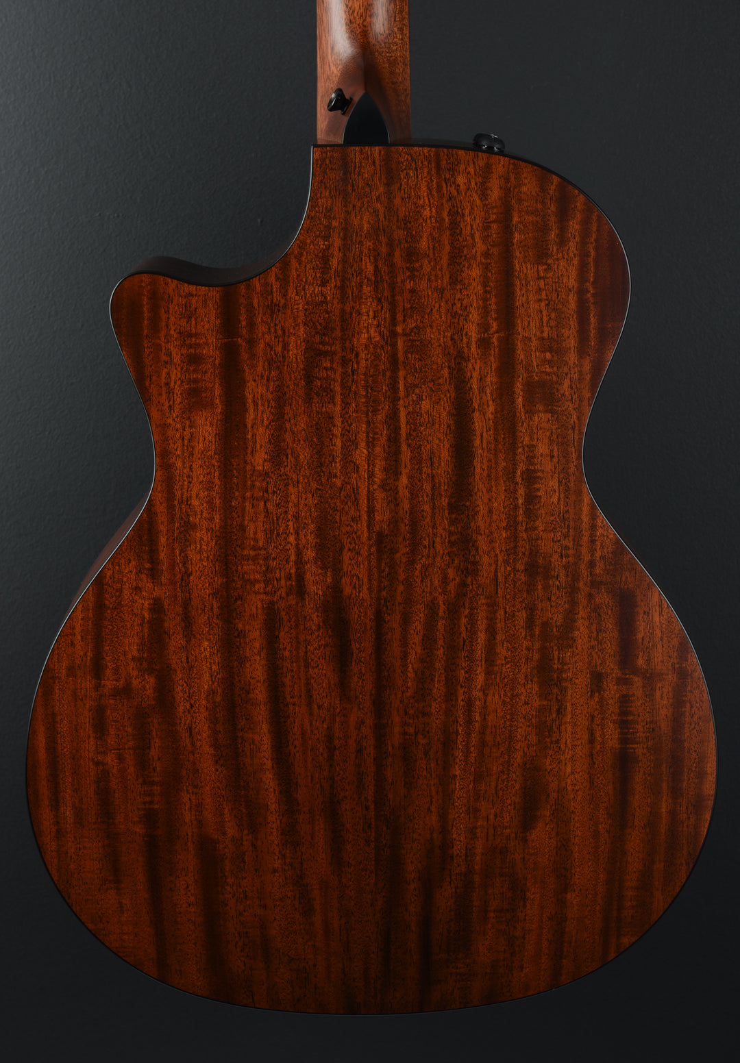 324ce Baritone-8 LTD
