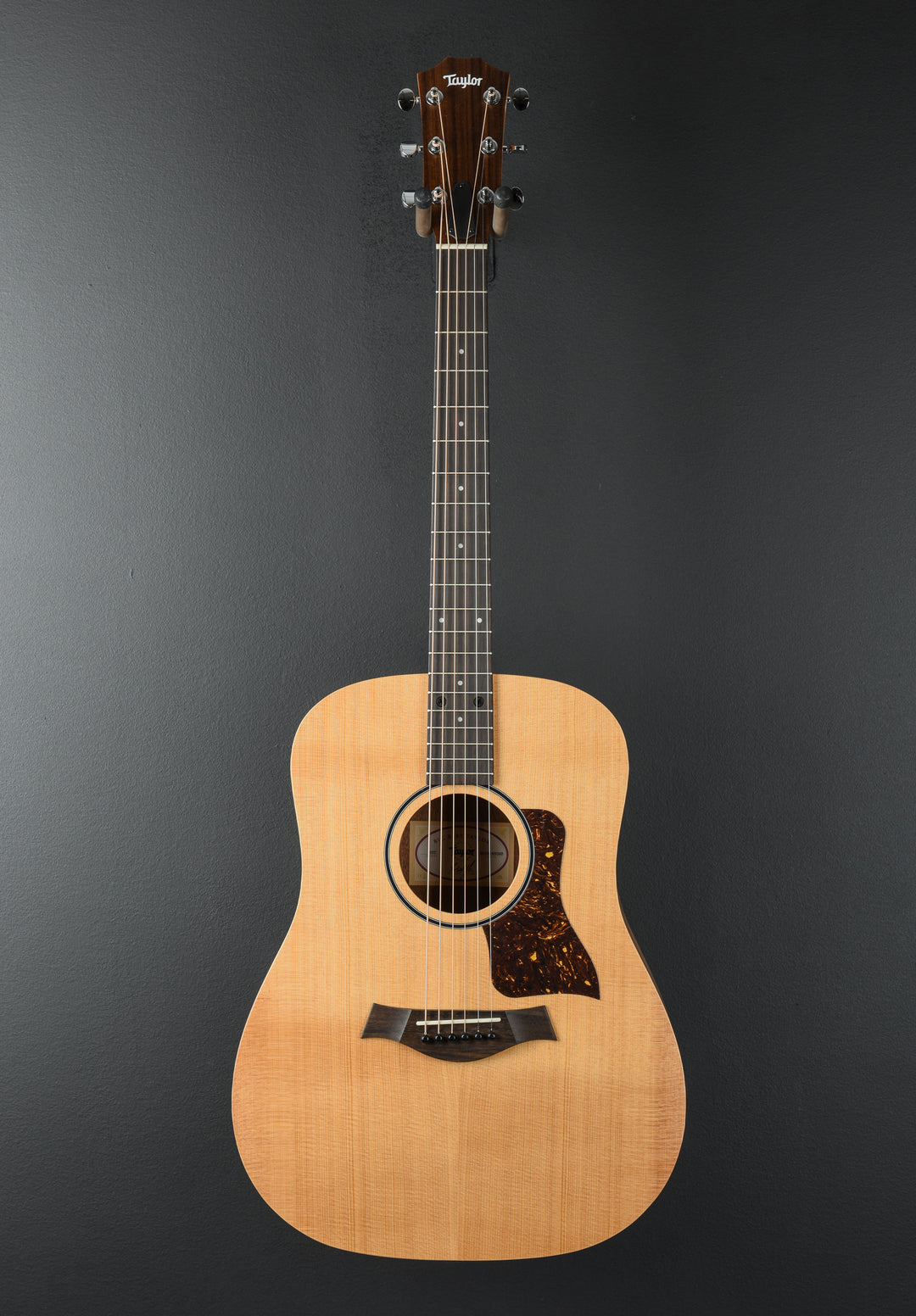 USED Big Baby Taylor (BBT) &
